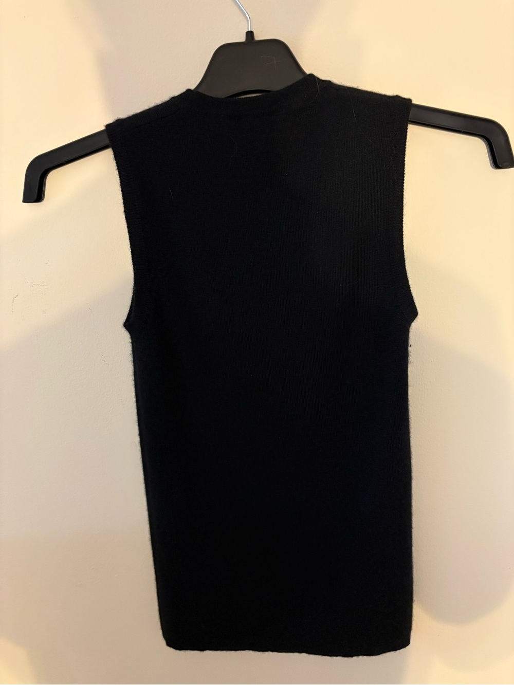 Women’s Prada Black Cashmere Sweater Vest Size Small - Picture 4 of 4